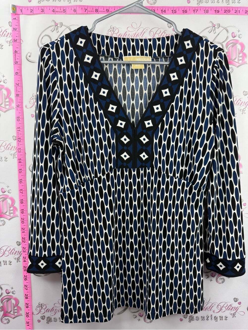 MICHAEL Michael Kors blouse dots Navy, White & Black Geometric V‑Neck Tunic